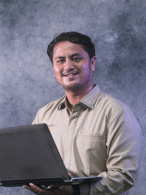  Rizky Fauzan Akbar, S.Pd